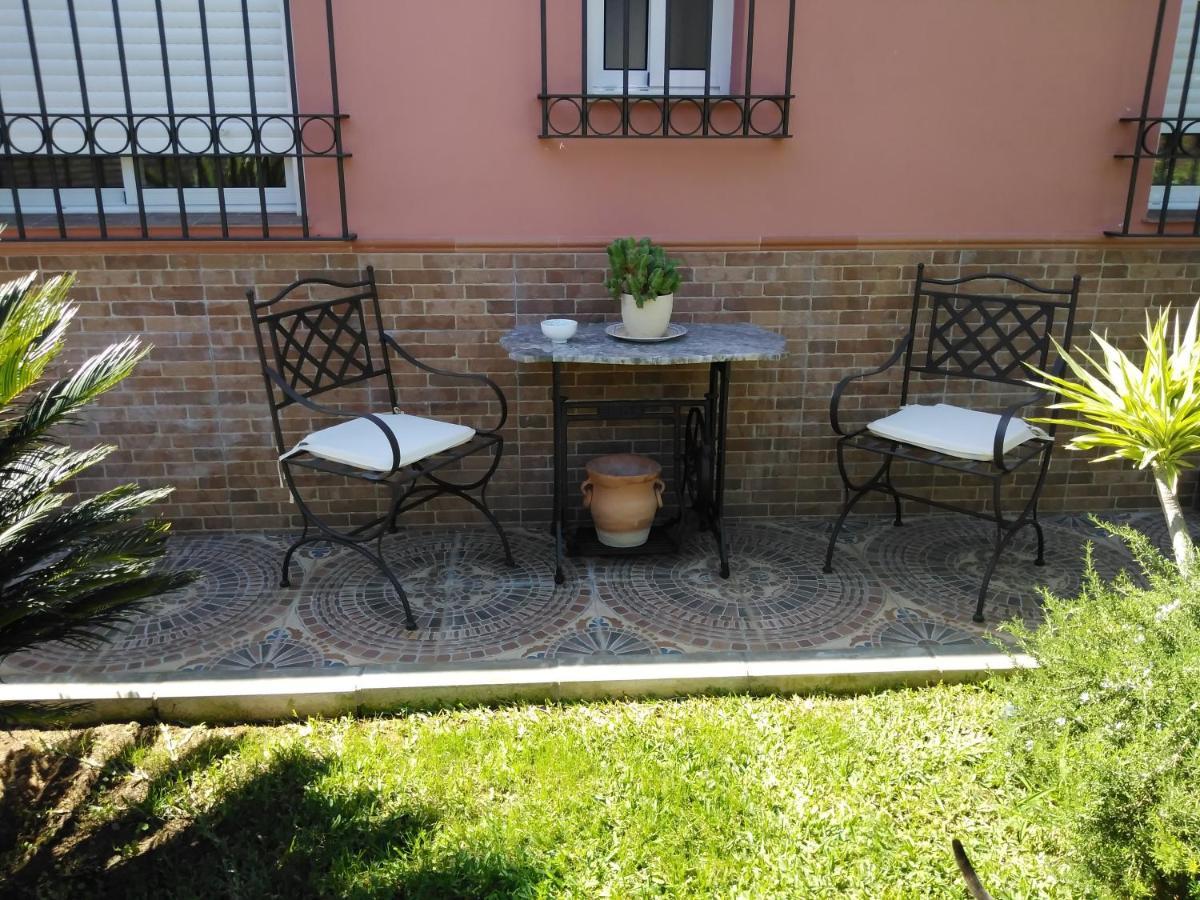 Apartamento Laila Alcalá de Guadaira Exterior foto